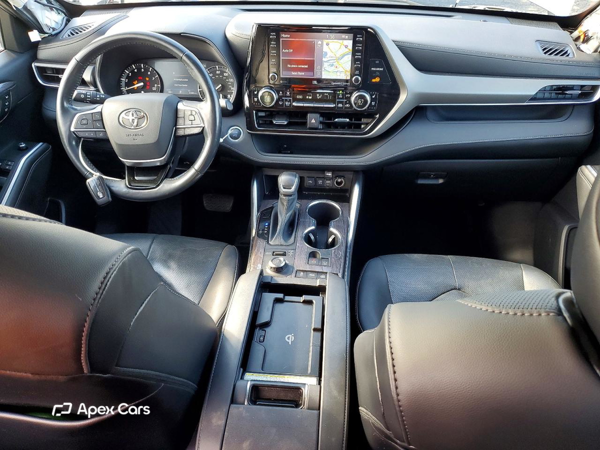 Toyota Highlander 2021