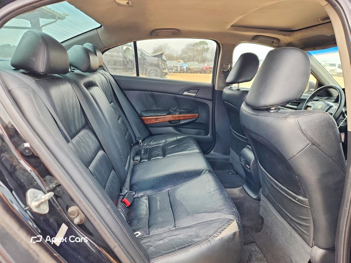Honda Accord 2011