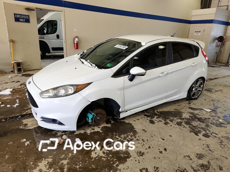 Ford Fiesta 2015 - Image 1 of 12