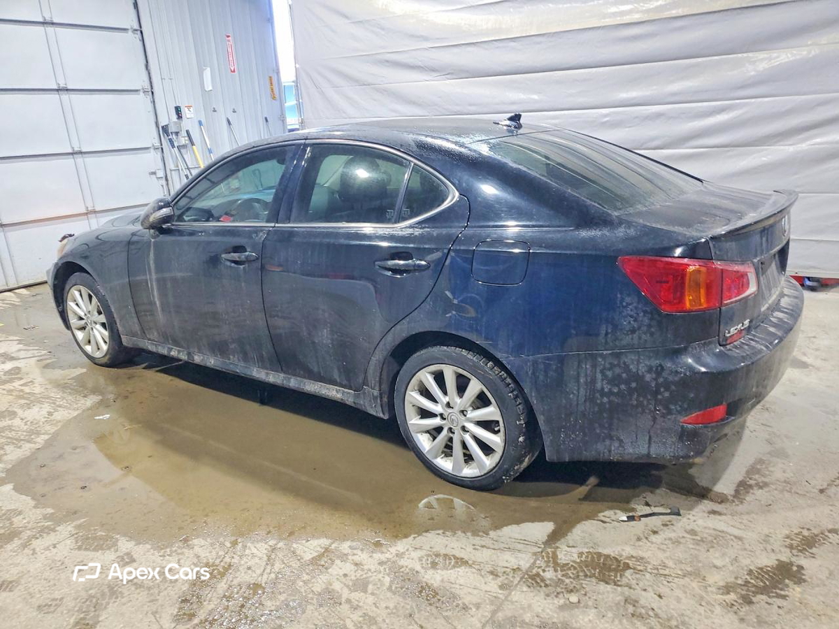 Lexus IS 2010
