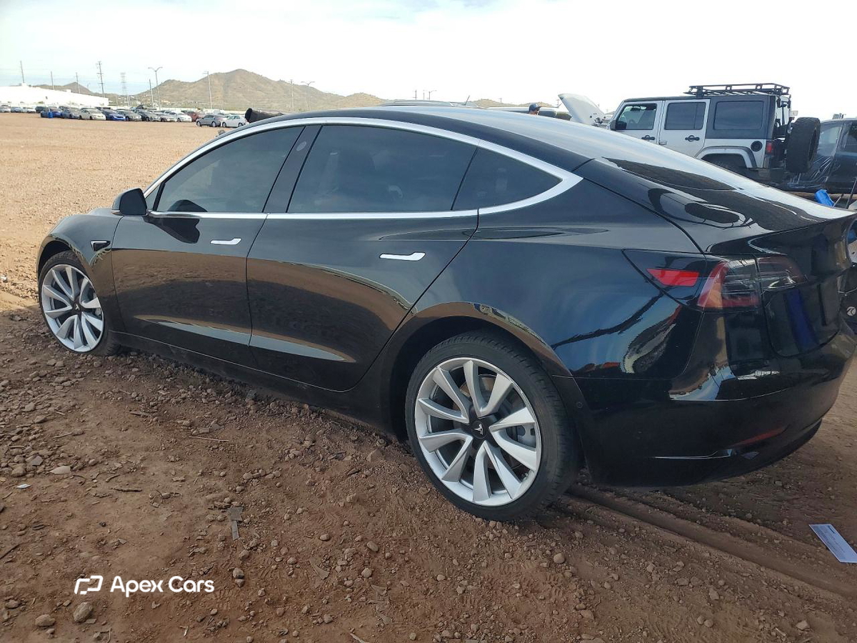 Tesla Model 3 2020