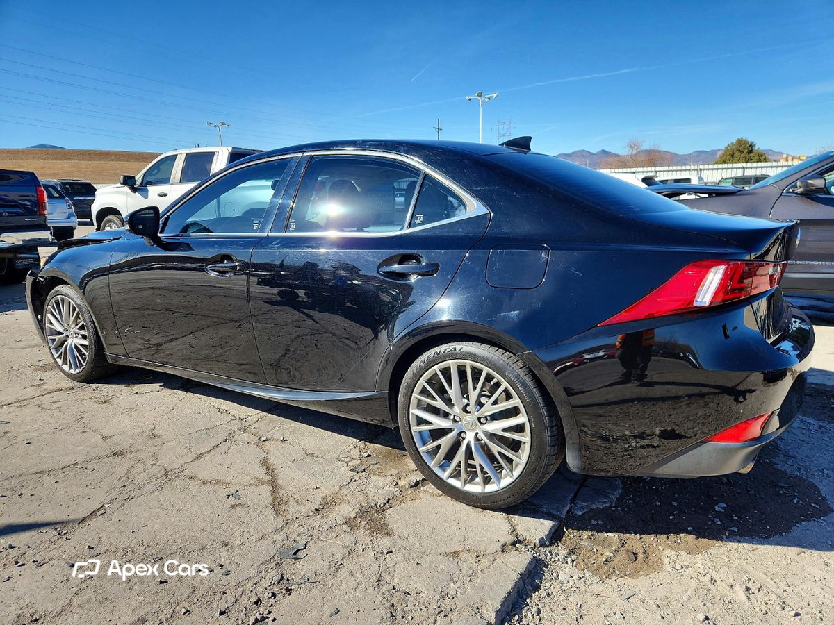 Lexus IS 2014