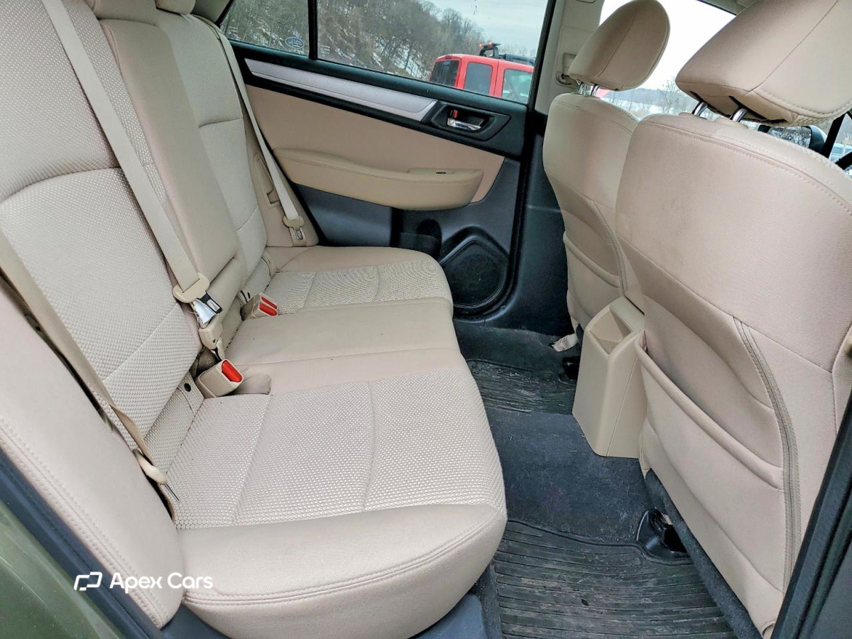 Subaru Outback 2016