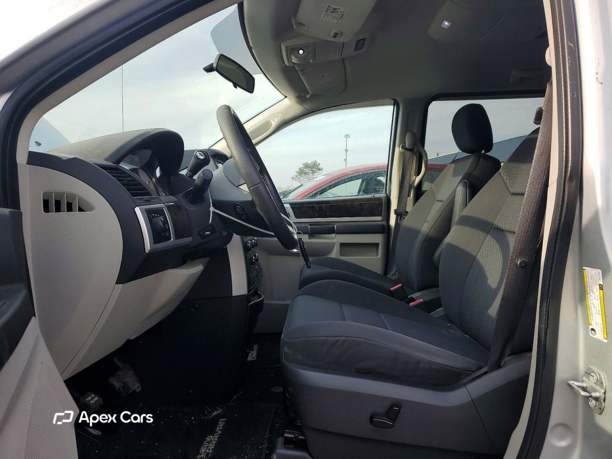 Dodge Caravan 2010