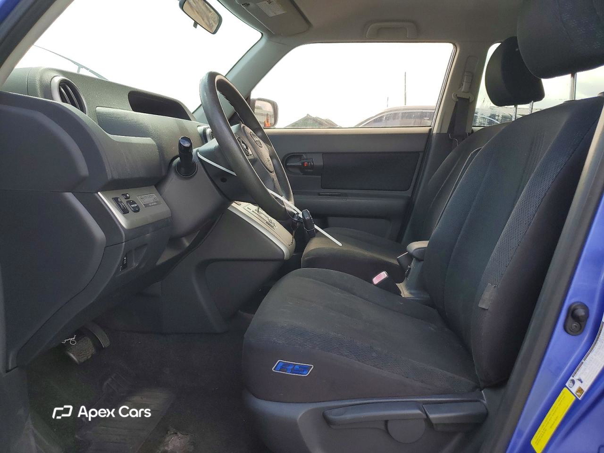 Scion xB 2010