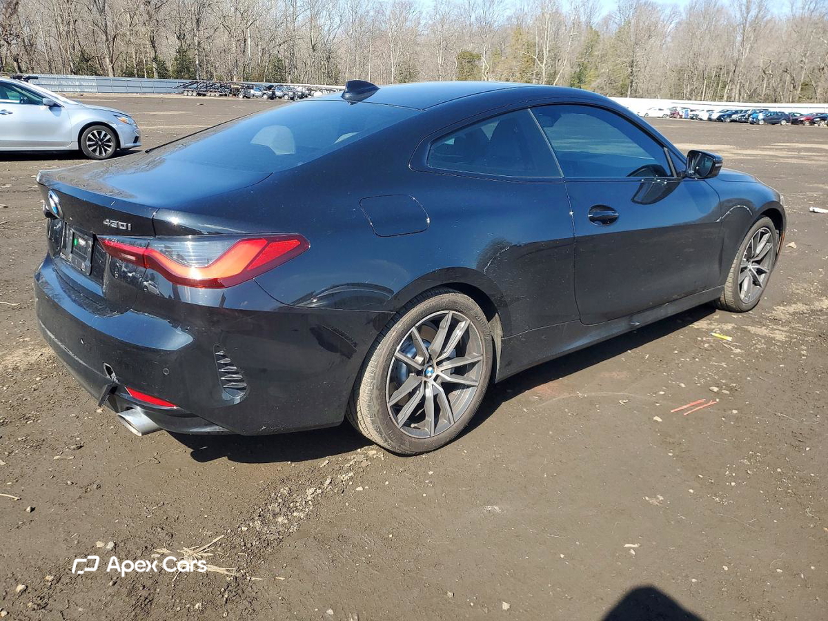 BMW Series 4 2022
