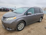 Toyota Sienna 2011