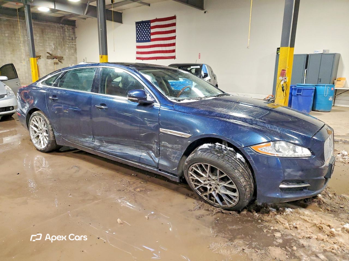 Jaguar XJ 2013