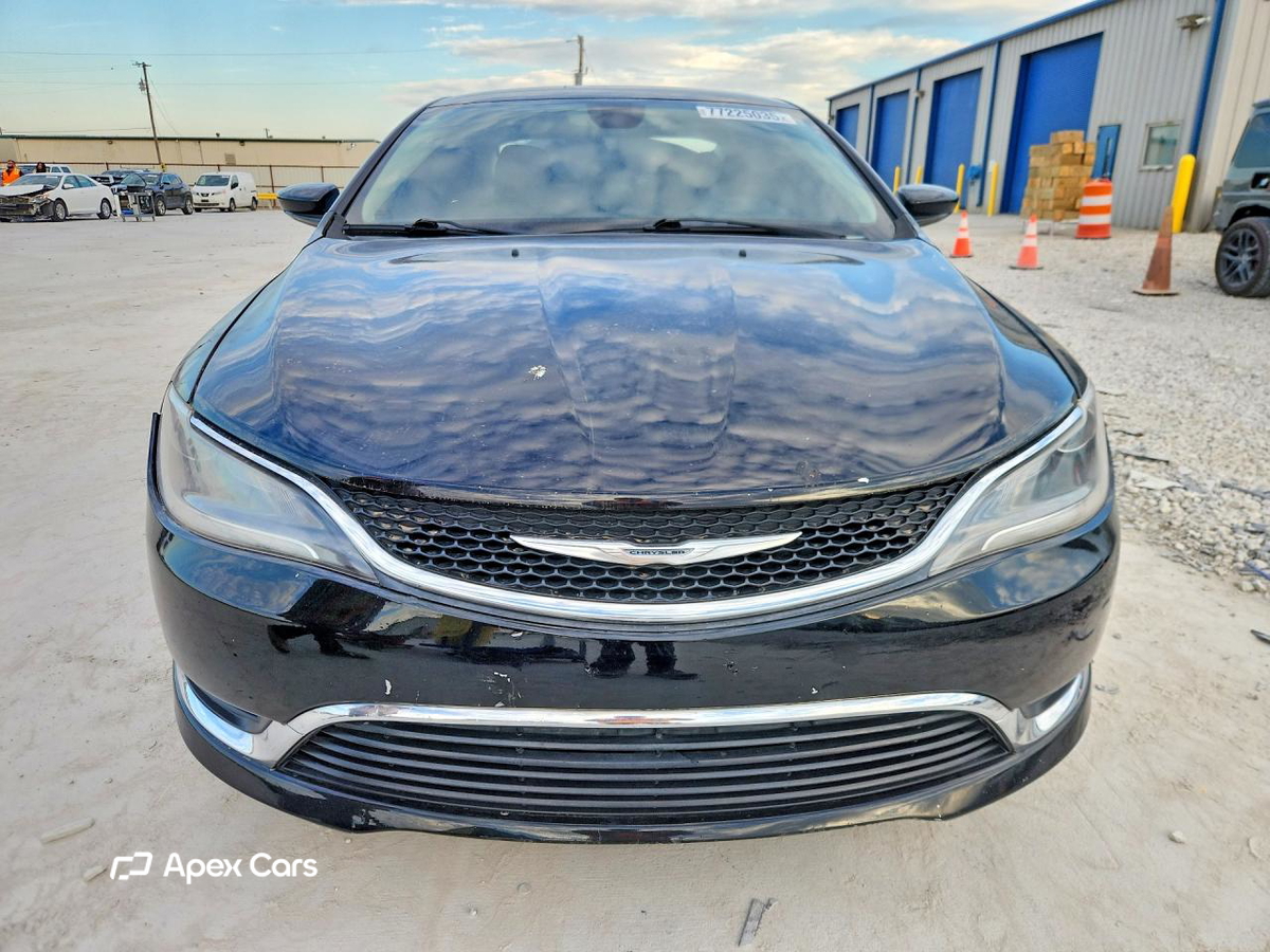 Chrysler 200 2015