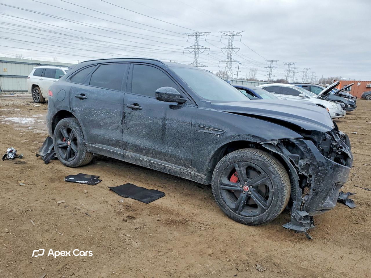 Jaguar F-Pace 2017