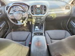 Chrysler 300 2021