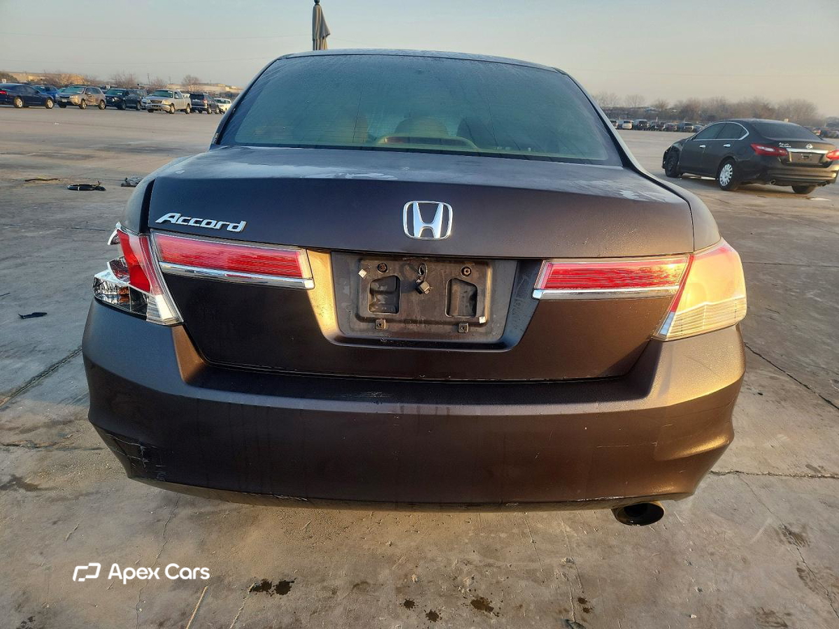 Honda Accord 2011