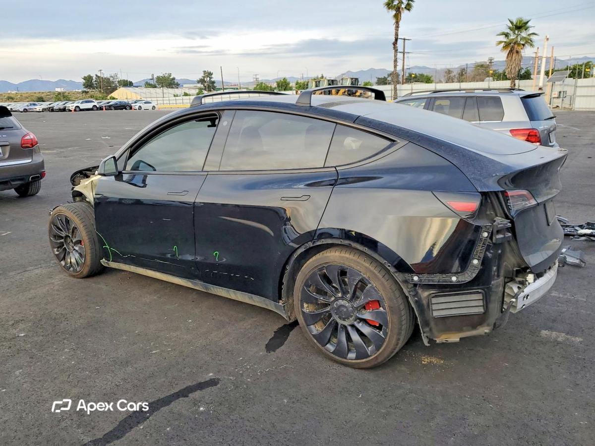 Tesla Model Y 2023