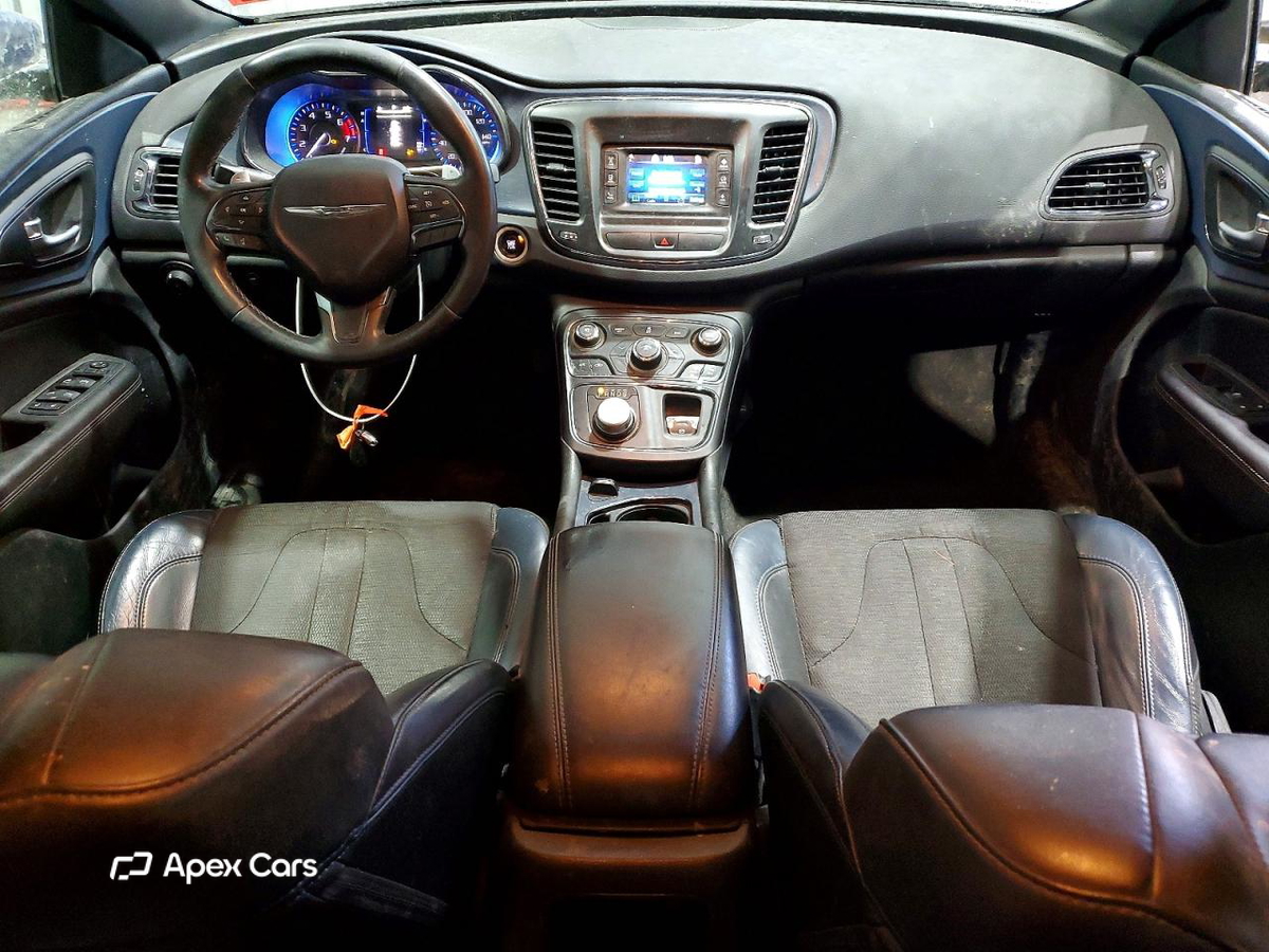 Chrysler 200 2015