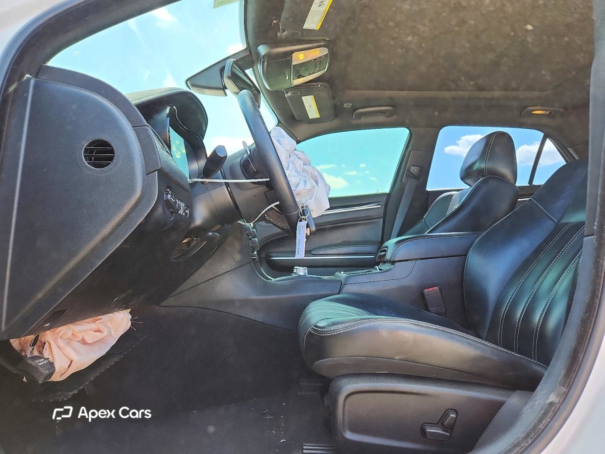 Chrysler 300 2018