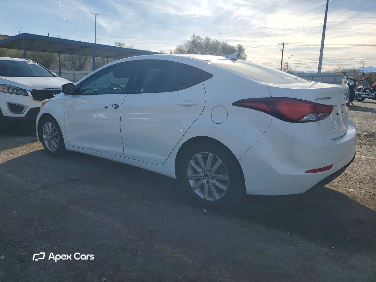 Hyundai Elantra 2016