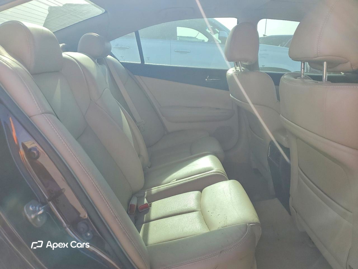 Nissan Maxima 2014