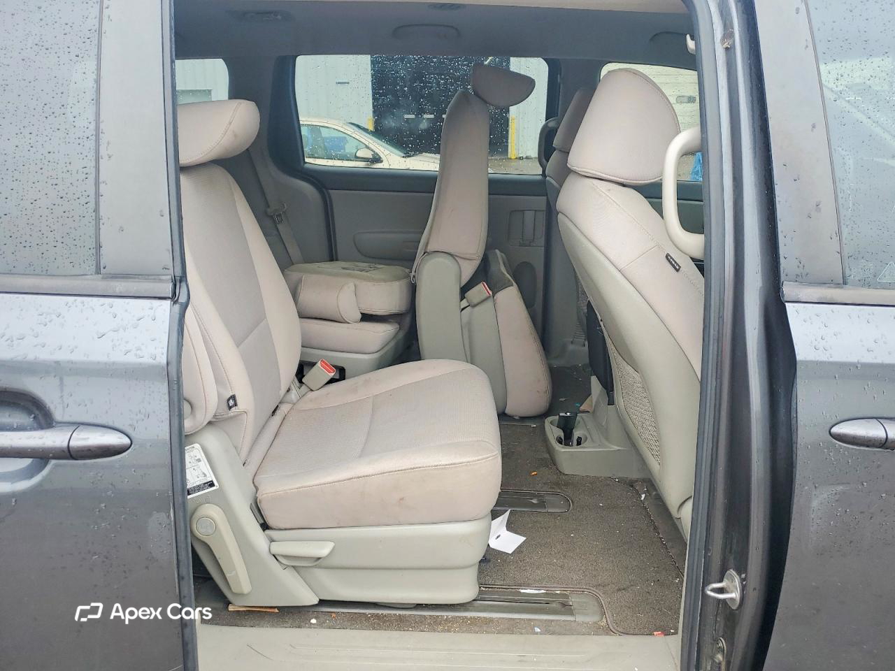 Kia Sedona 2016