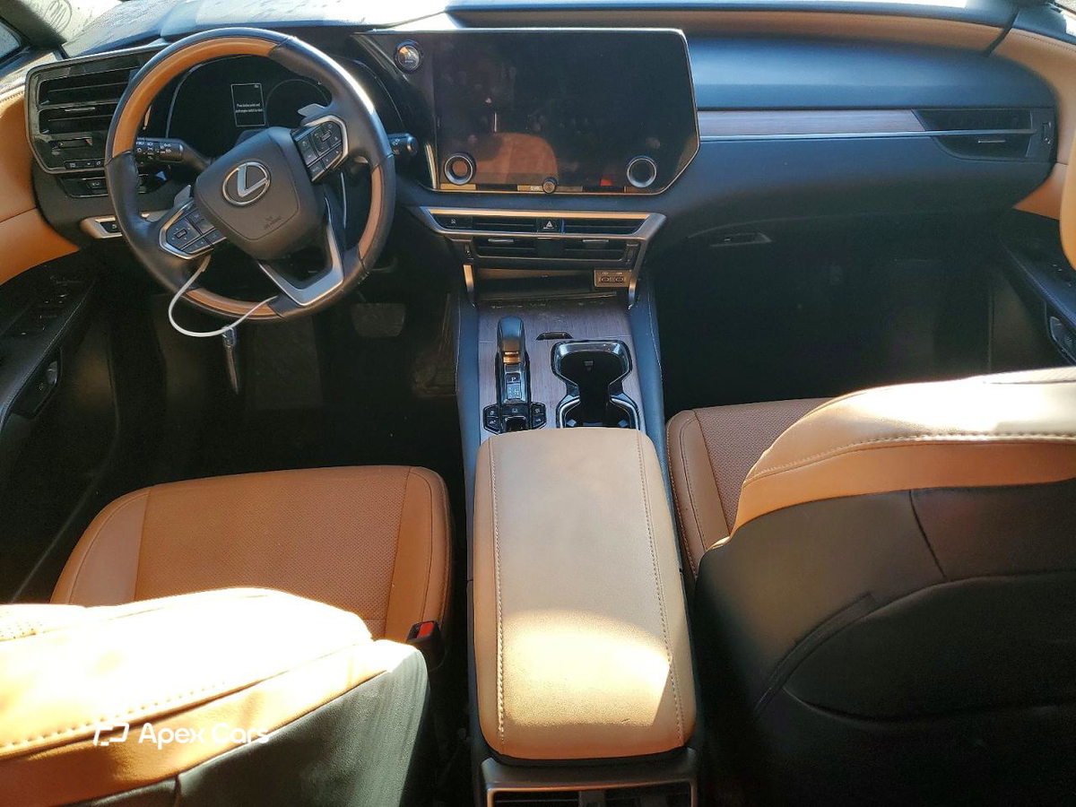 Lexus RX 2024