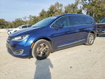 Chrysler Pacifica 2017