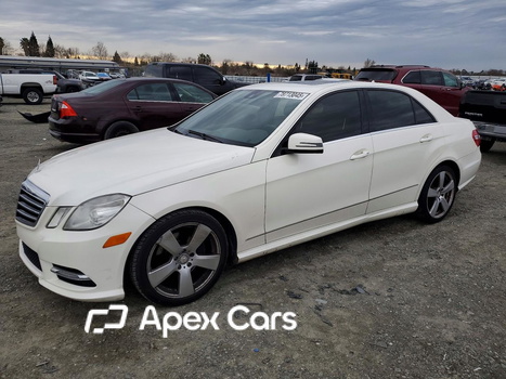 Mercedes-Benz E-klasse 2013 - Image 1 of 12
