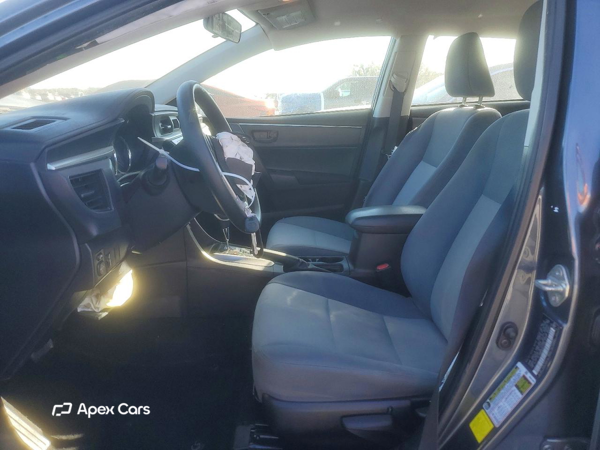 Toyota Corolla 2015