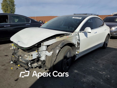 Tesla Model 3 2020 - Image 1 of 13