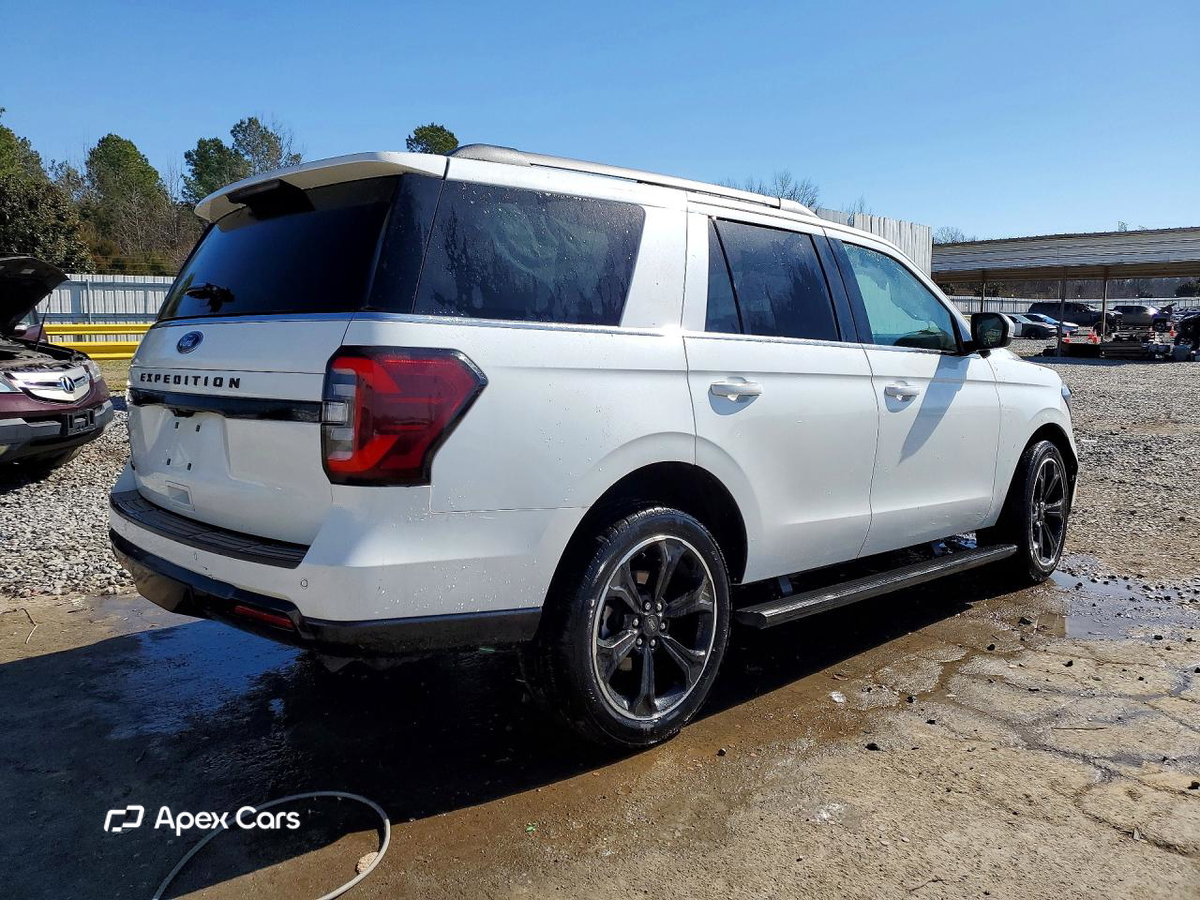 Ford Expedition 2023