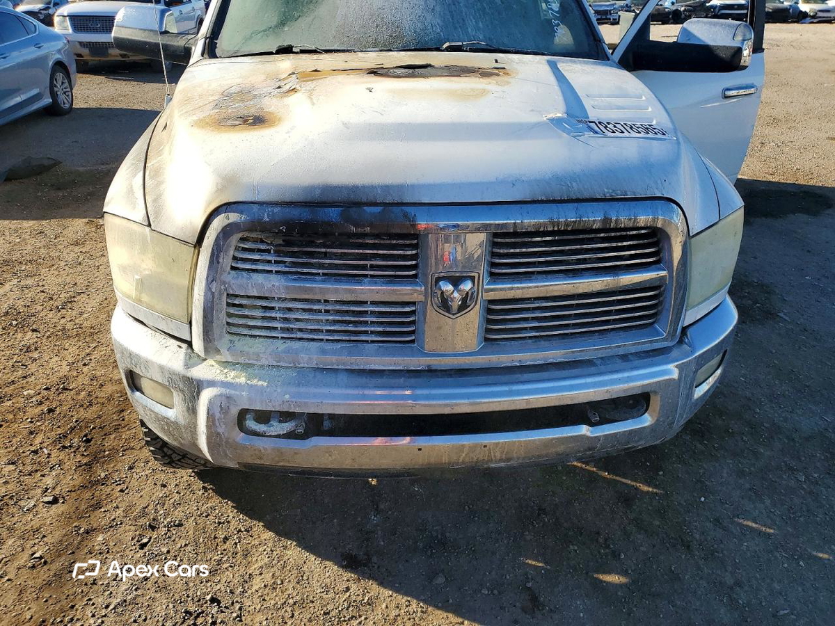 Dodge RAM 2011