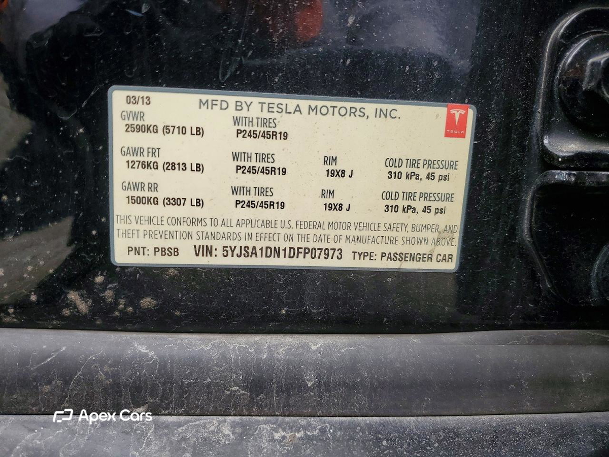 Tesla Model S 2013