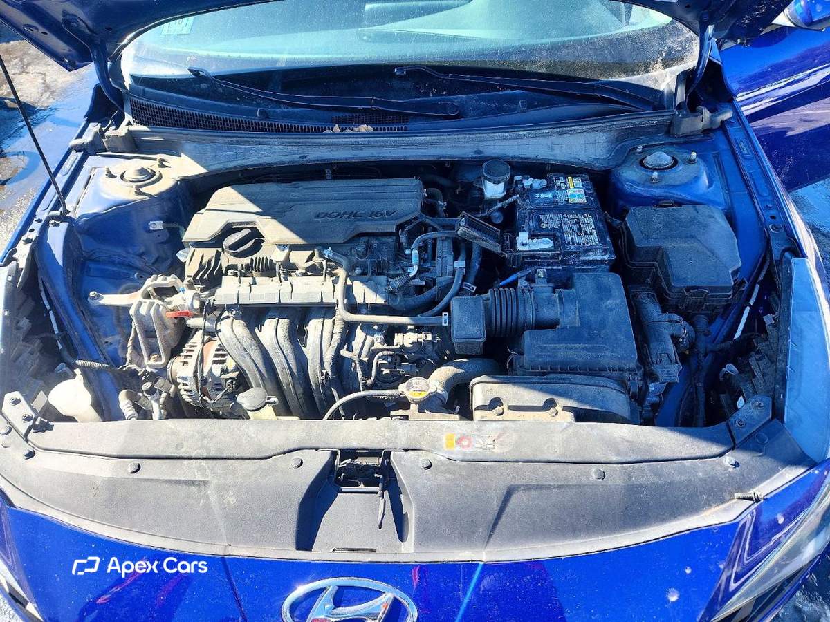 Hyundai Elantra 2021