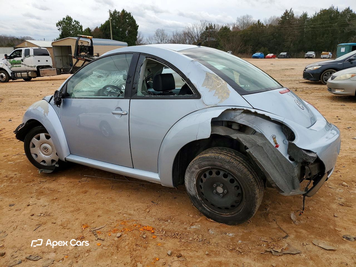 Volkswagen Beetle 2010