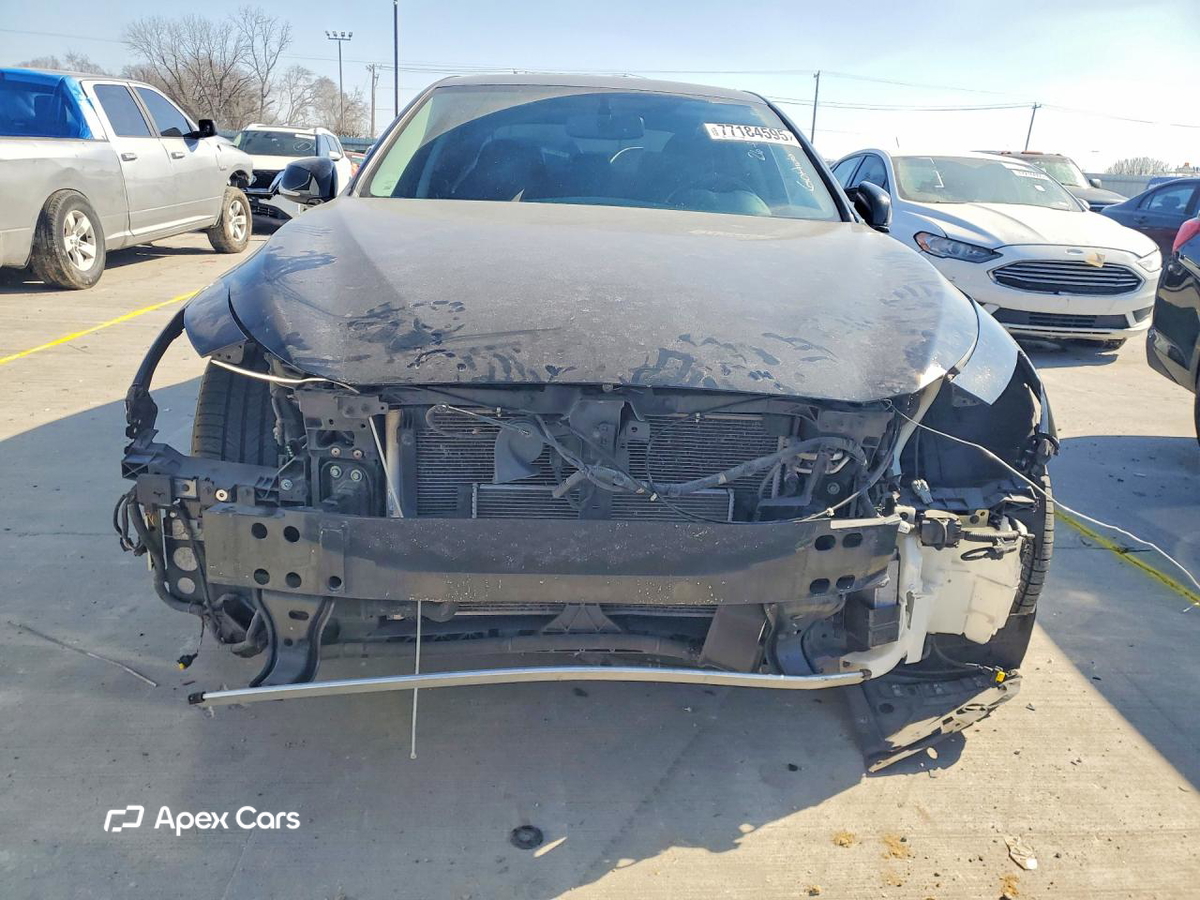 Infiniti Q50 2015