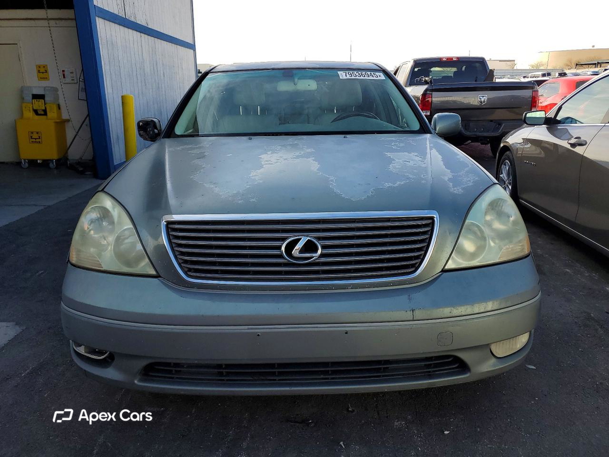 Lexus LS 2001