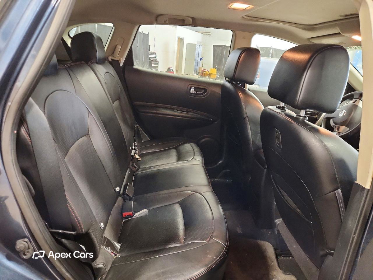 Nissan Rogue 2012