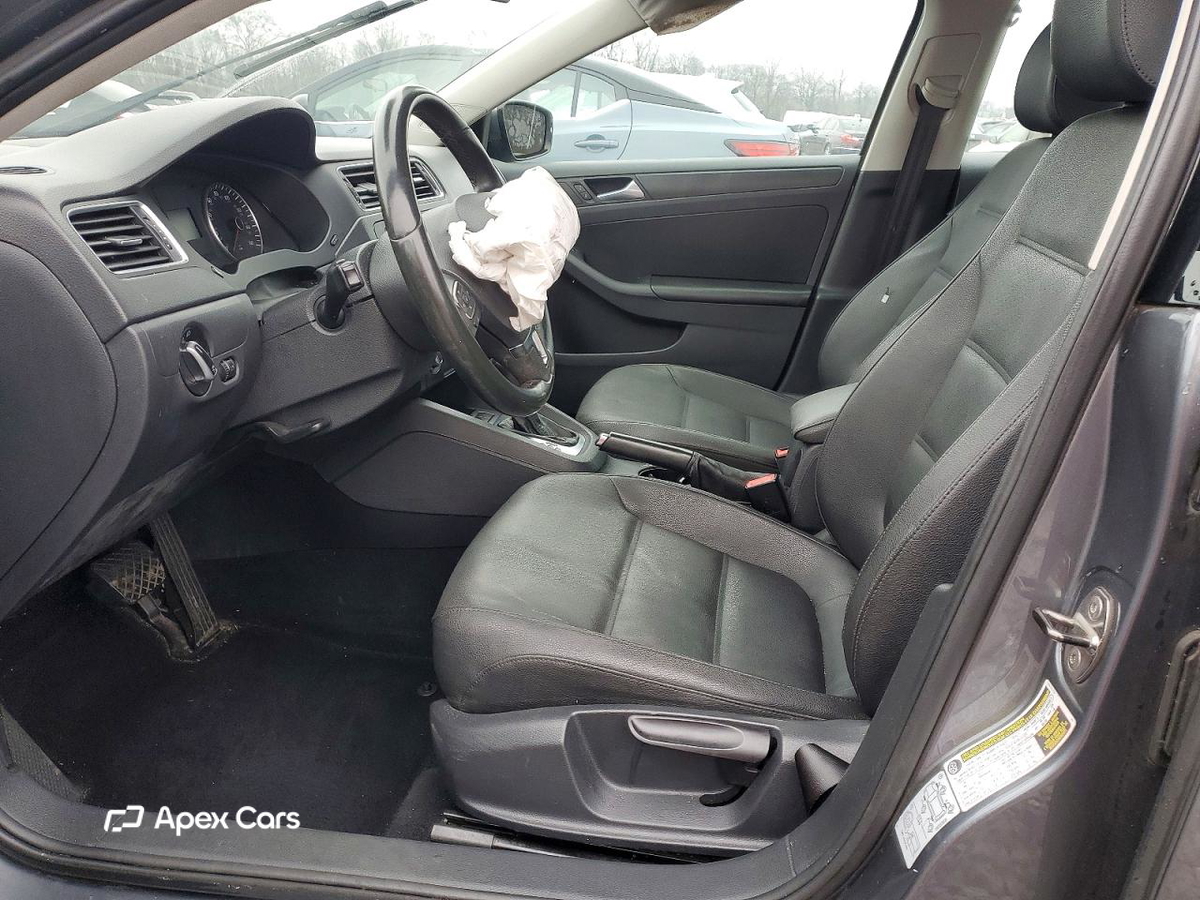 Volkswagen Jetta 2012