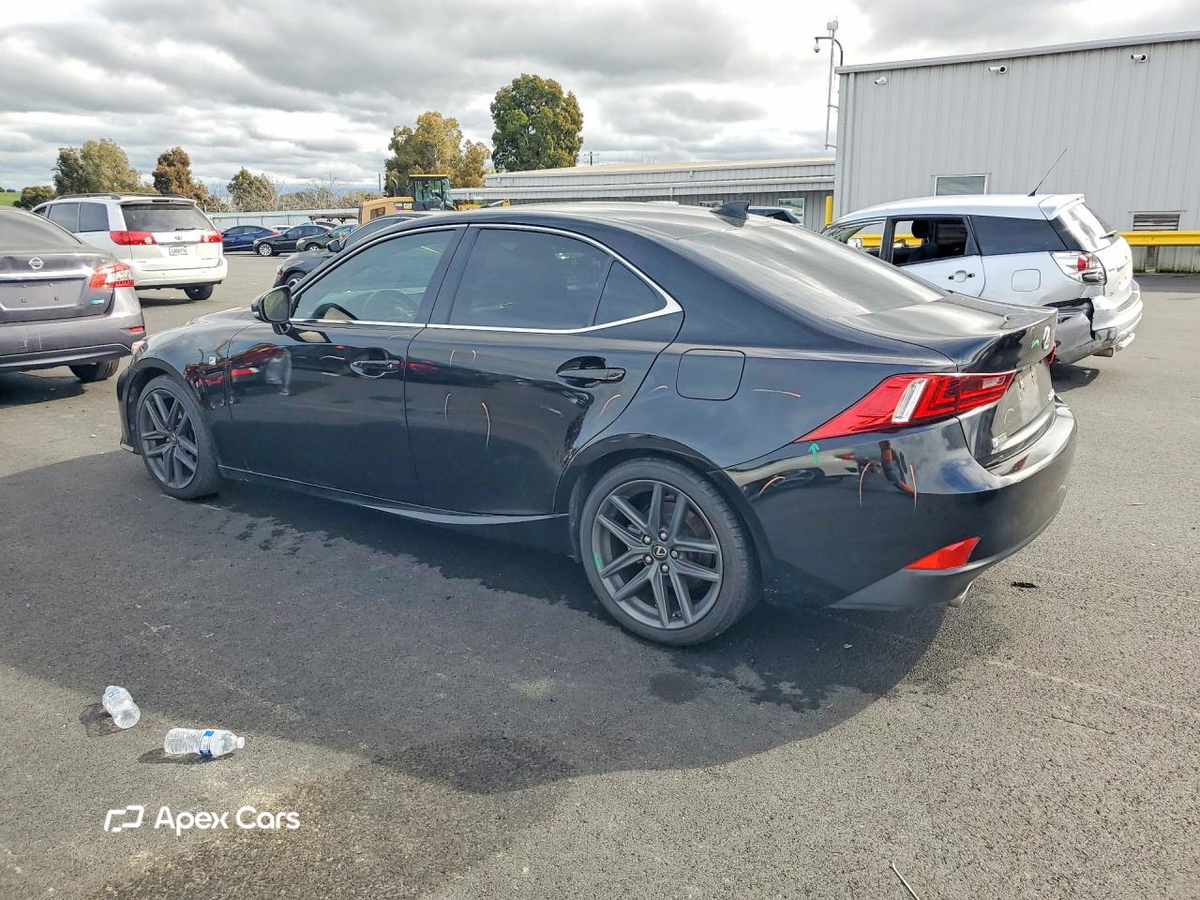 Lexus IS 2015