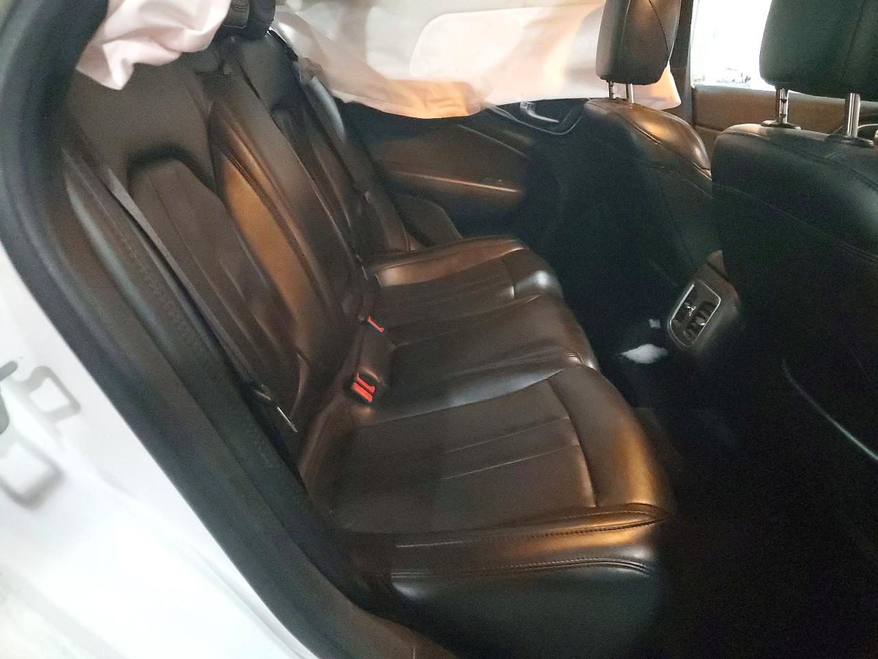 Chrysler 200 2017