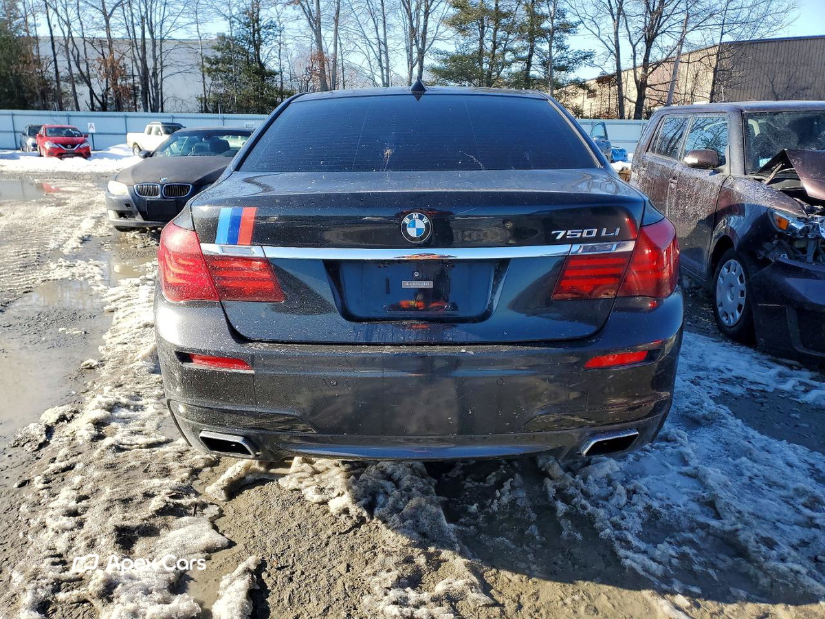 BMW Series 7 2013