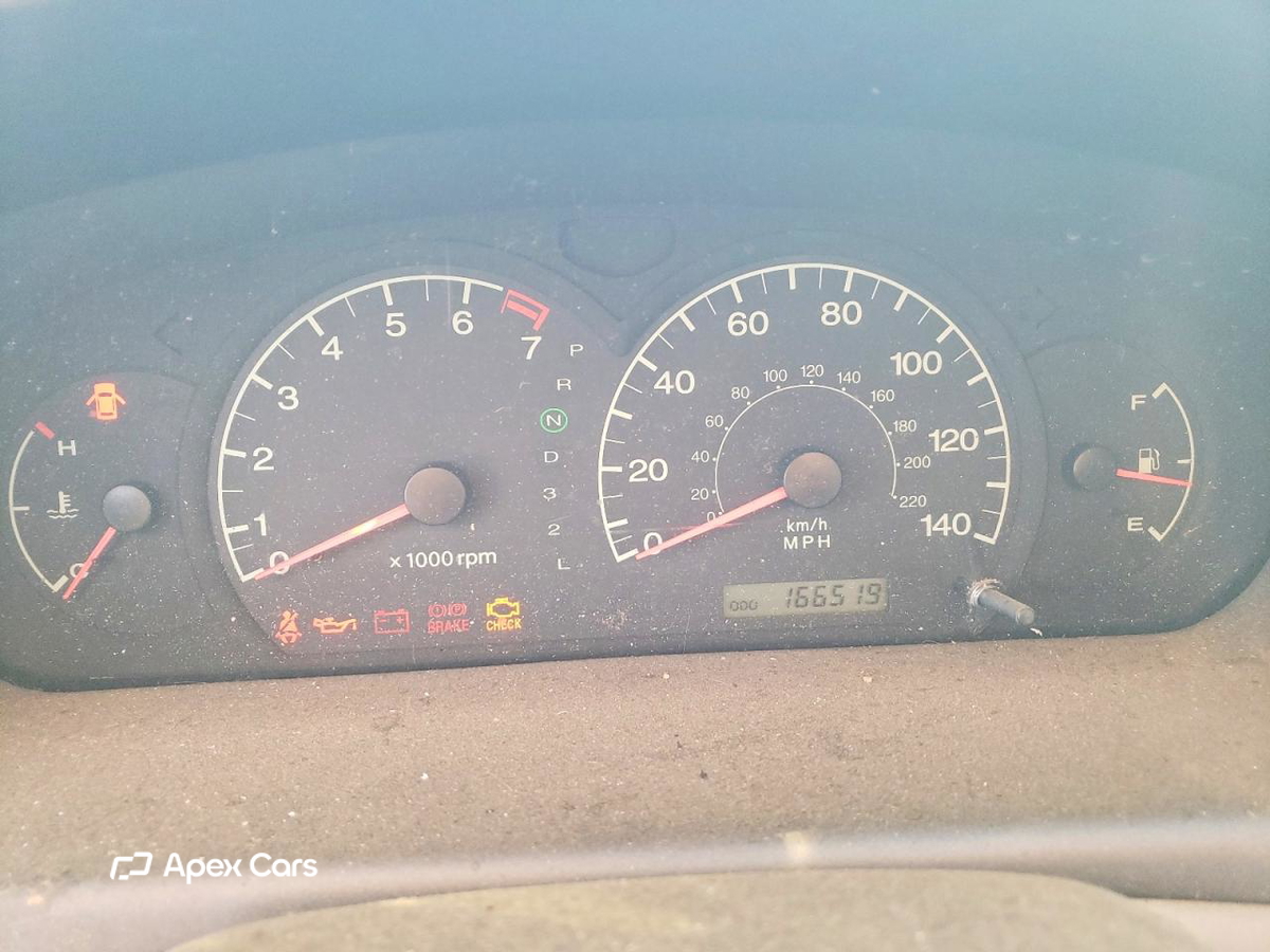 Hyundai Elantra 2002