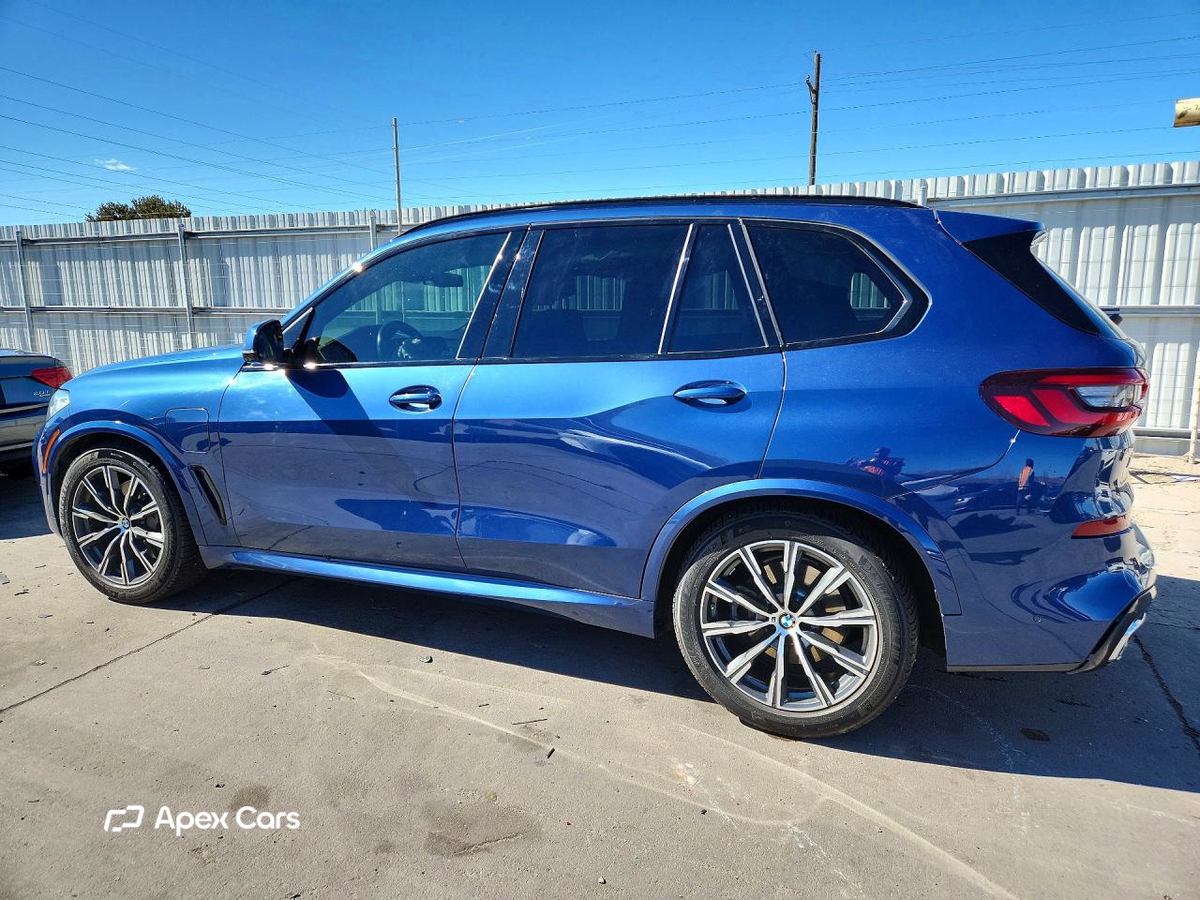 BMW X5 2021