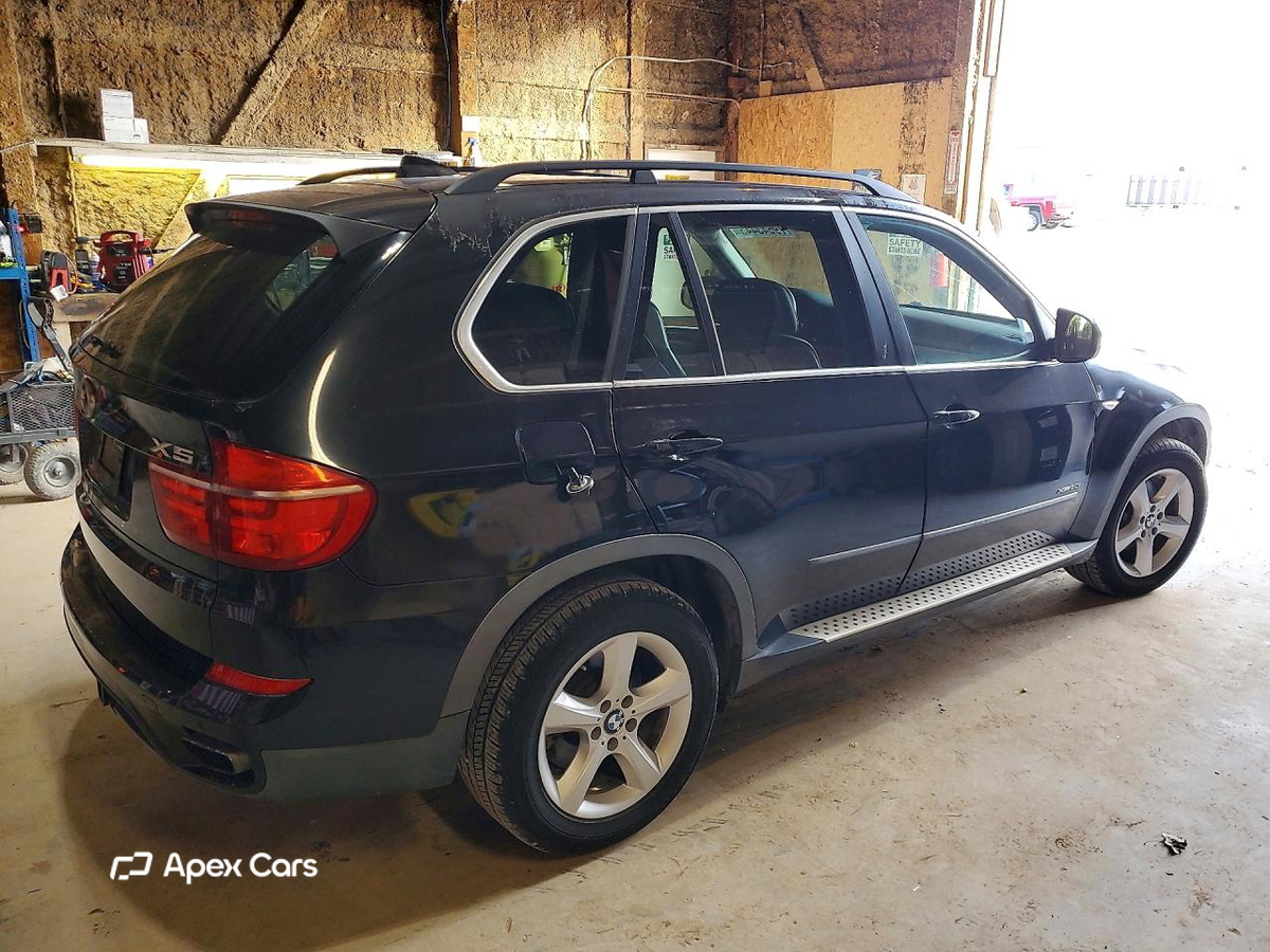 BMW X5 2011