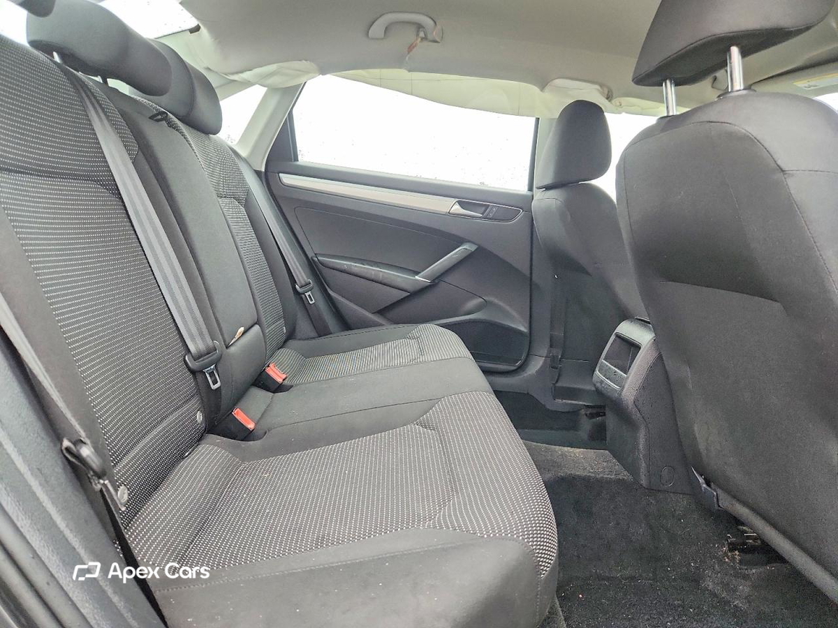 Volkswagen Passat 2016