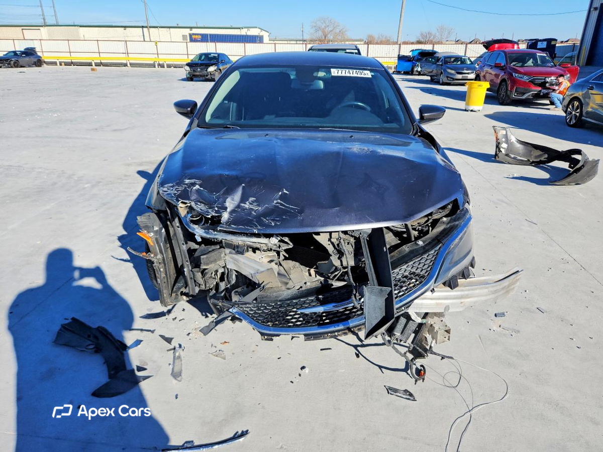 Chrysler 200 2015