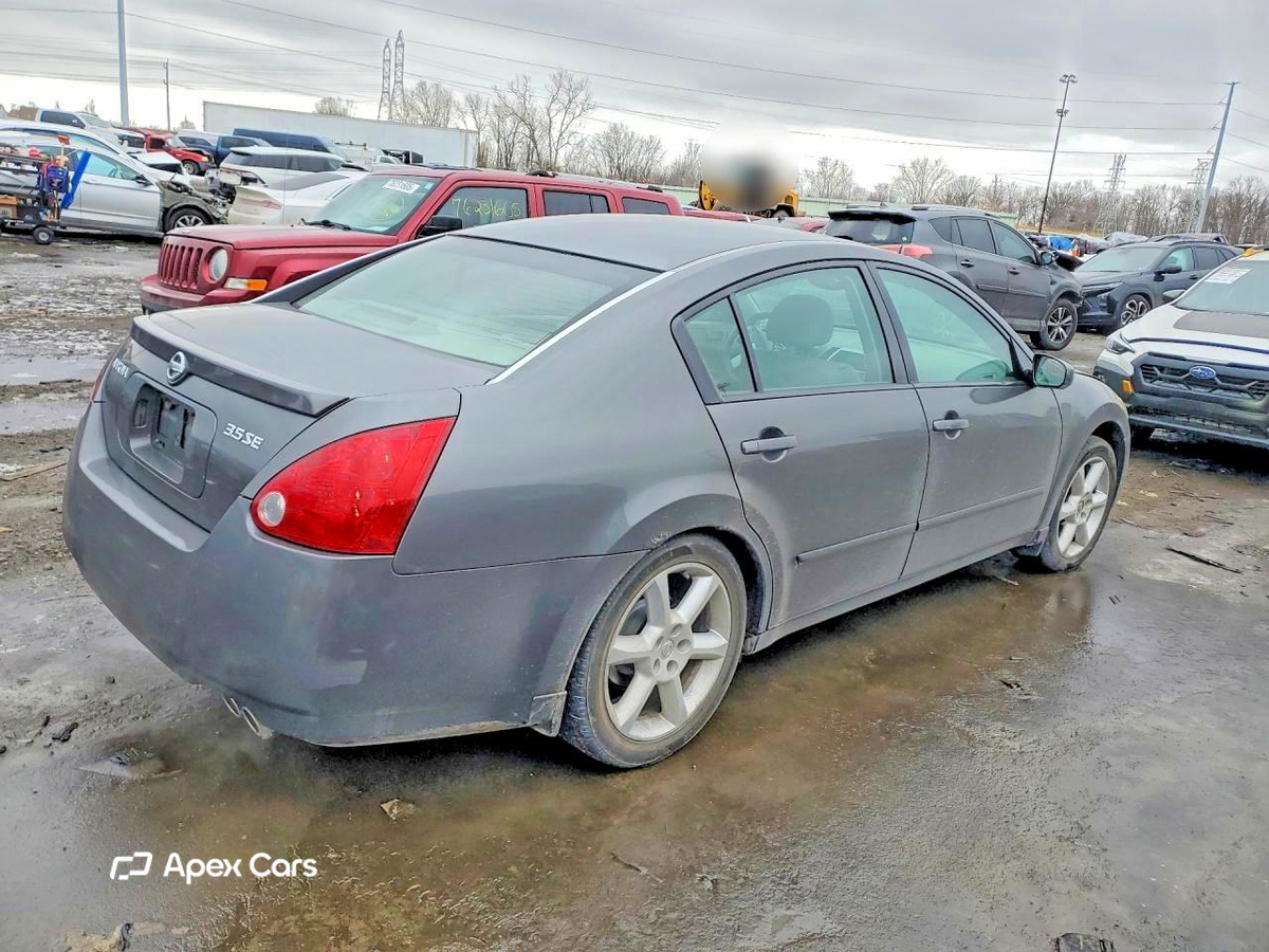 Nissan Maxima 2004