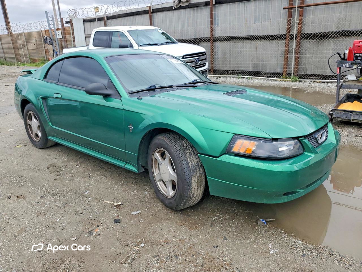 Ford Mustang 2002