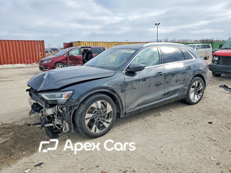 Audi e-tron 2022 - Zdjęcie 1 z 5
