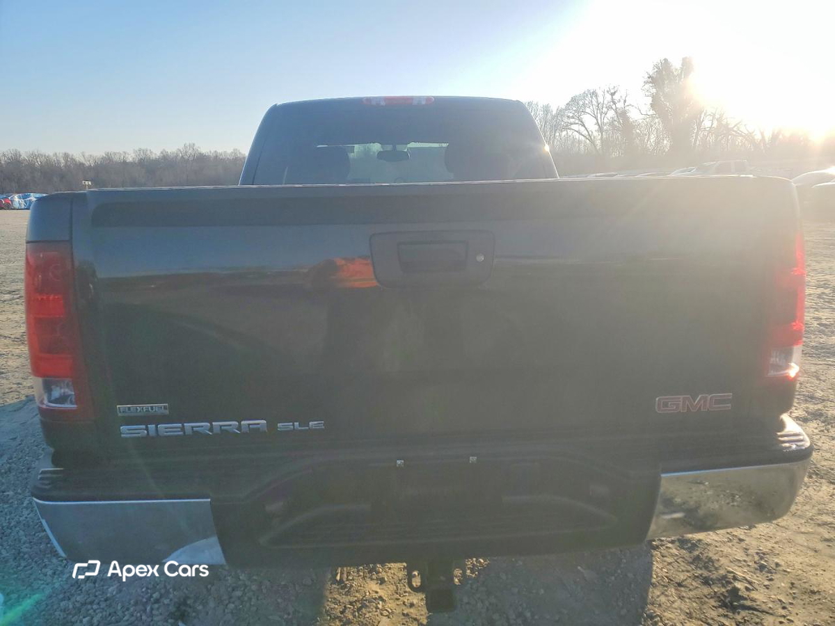 GMC Sierra 2010