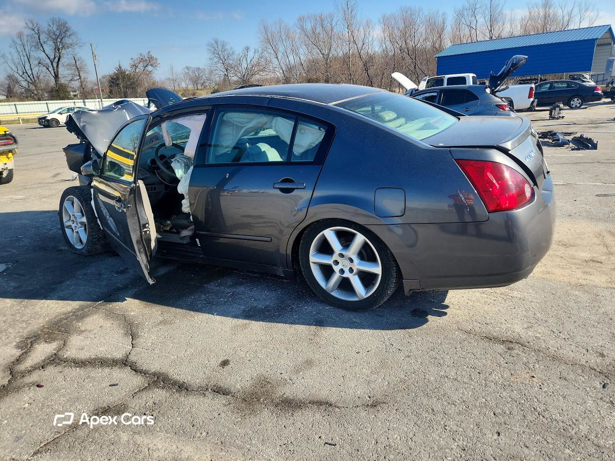 Nissan Maxima 2005