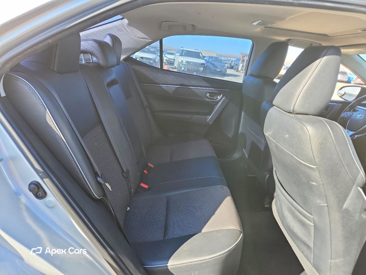 Toyota Corolla 2015